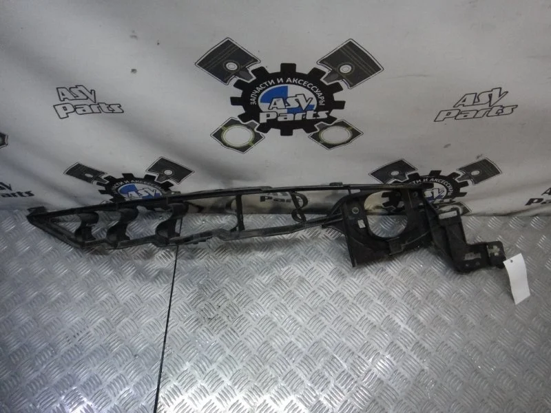 Кронштейн крыла BMW X5 2011 E70