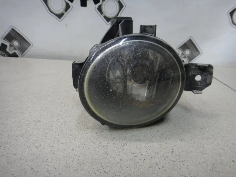 Фара противотуманная BMW X5 2011 E70