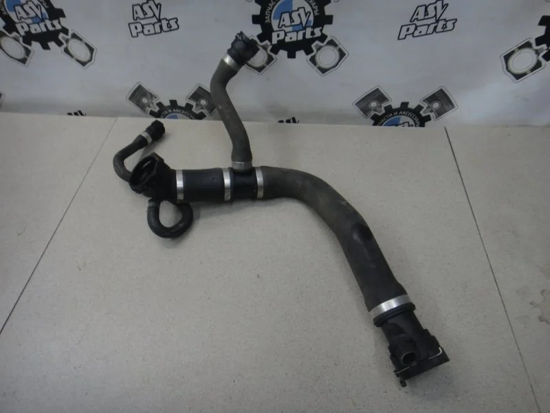 Патрубок радиатора BMW X5 E53