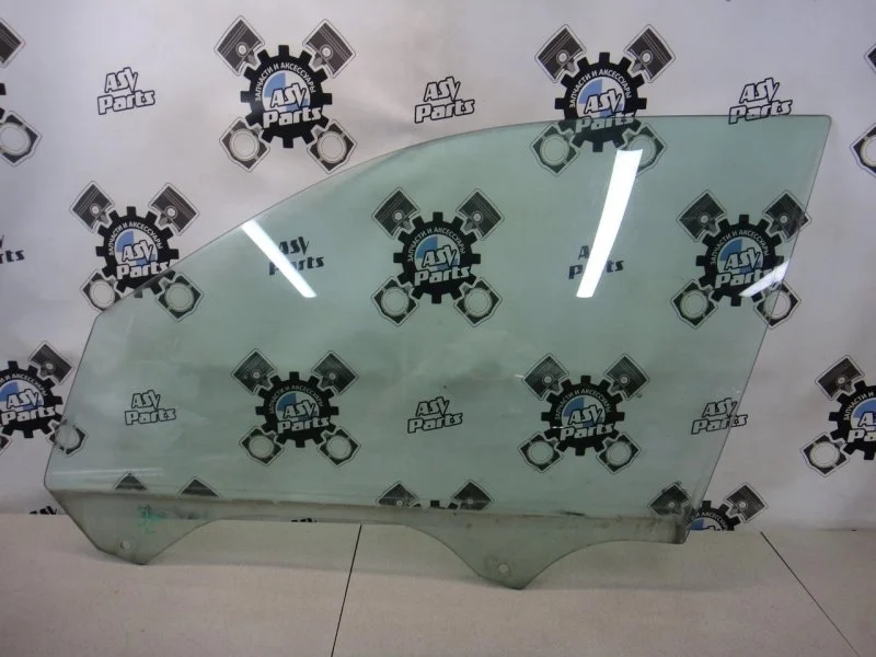 Стекло двери BMW X5 E53