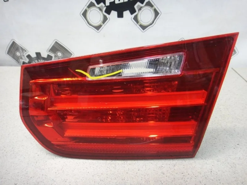 Фонарь внутренний BMW 3-seres 2013 F30