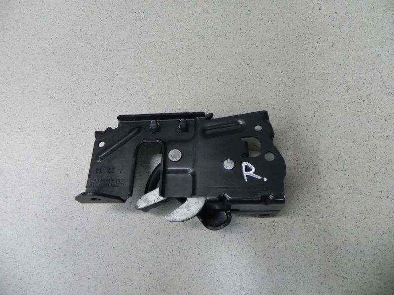 Замок капота BMW 3-seres 2013 F30