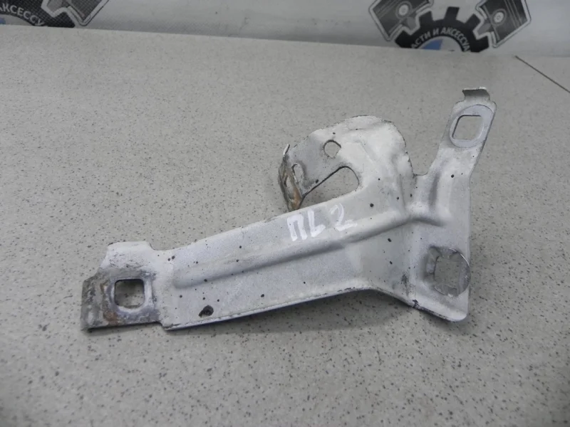 Кронштейн крыла BMW 3-seres 2013 F30