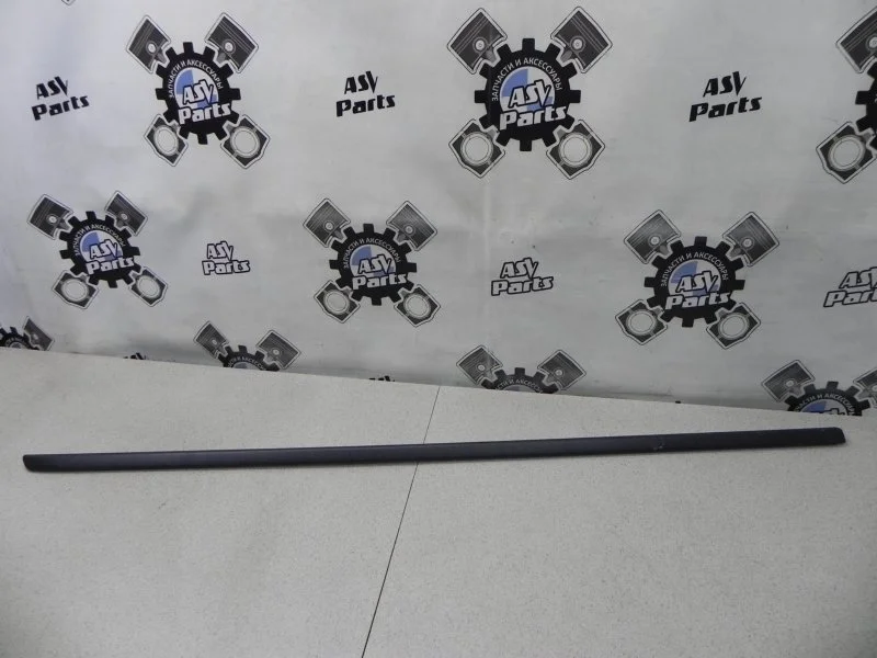 Молдинг двери BMW X5 E70