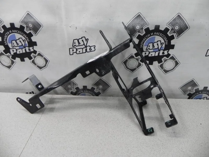 Кронштейн фары BMW 1-series 2011 F20