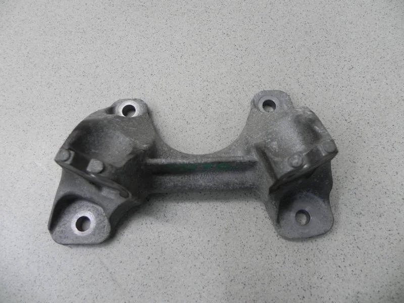 Кронштейн кпп BMW 1-series 2011 F20