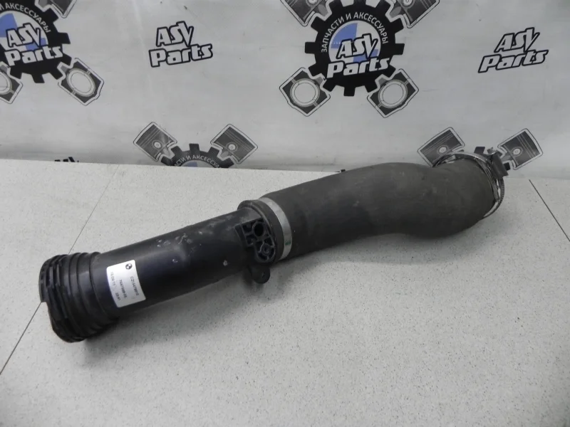 Патрубок интеркулера BMW 1-series 2011 F20