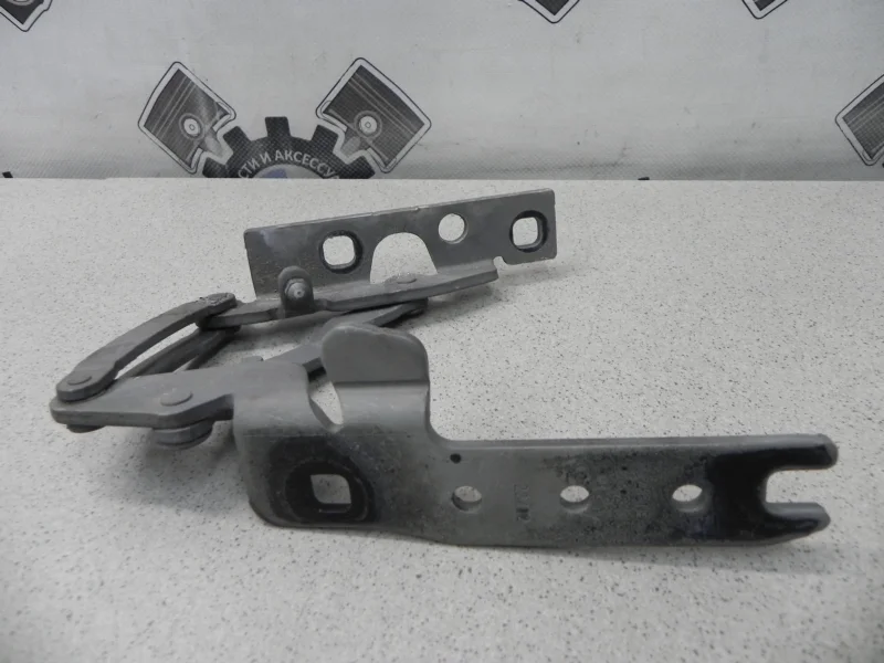 Петля капота BMW 7-series 2002 E66