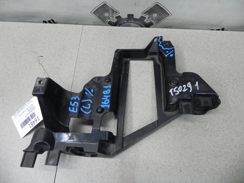 Кронштейн фары BMW X5 E53