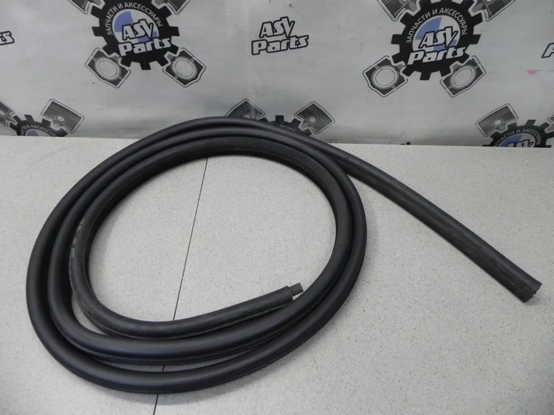 Уплотнитель дверного проема BMW 5-series E39