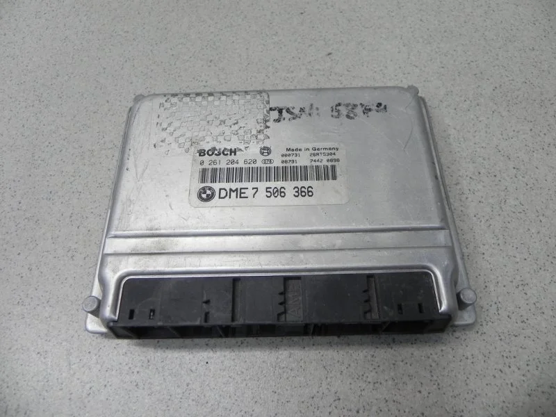 Блок управления двигателем BMW X5 E53