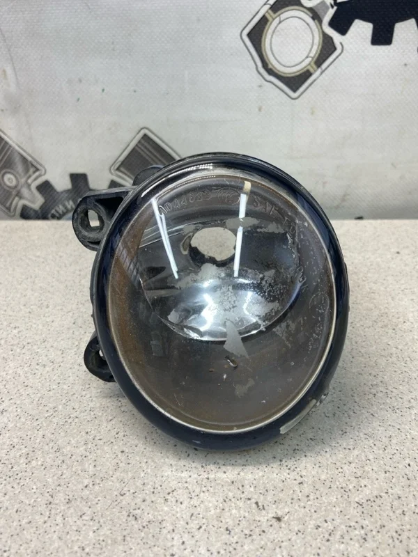 Фара противотуманная BMW X5 E53