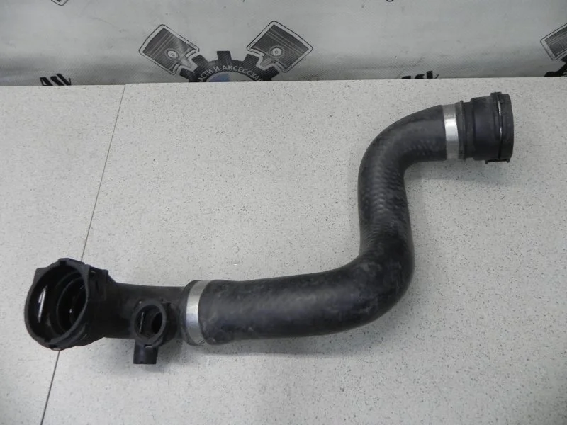 Патрубок радиатора BMW X5 E53