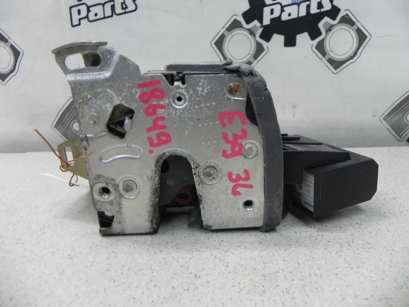 Замок боковой двери BMW 5-series E39