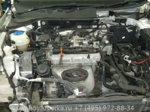 Контрактный двигатель BLF Volkswagen Golf 5 1.6 FSI в сборе с навесным