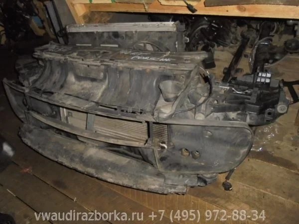 Передняя панель Porsche Cayenne