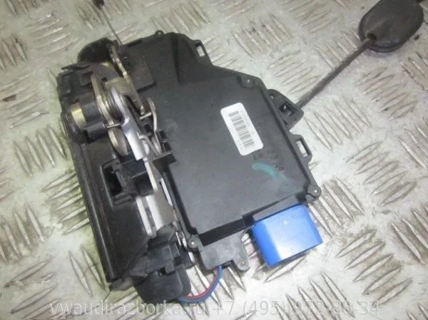 Замок передней правой двери Porsche Cayenne