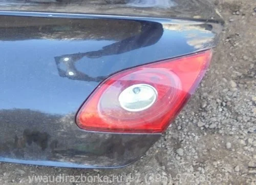 Фонарь задний правый в крышку багажника Volkswagen Passat CC