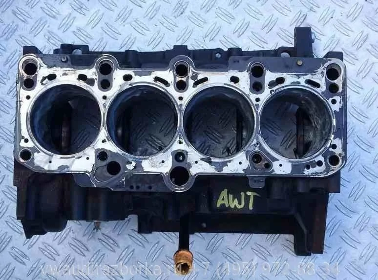 Блок цилиндров Volkswagen Passat B5+ 1.8t пустой