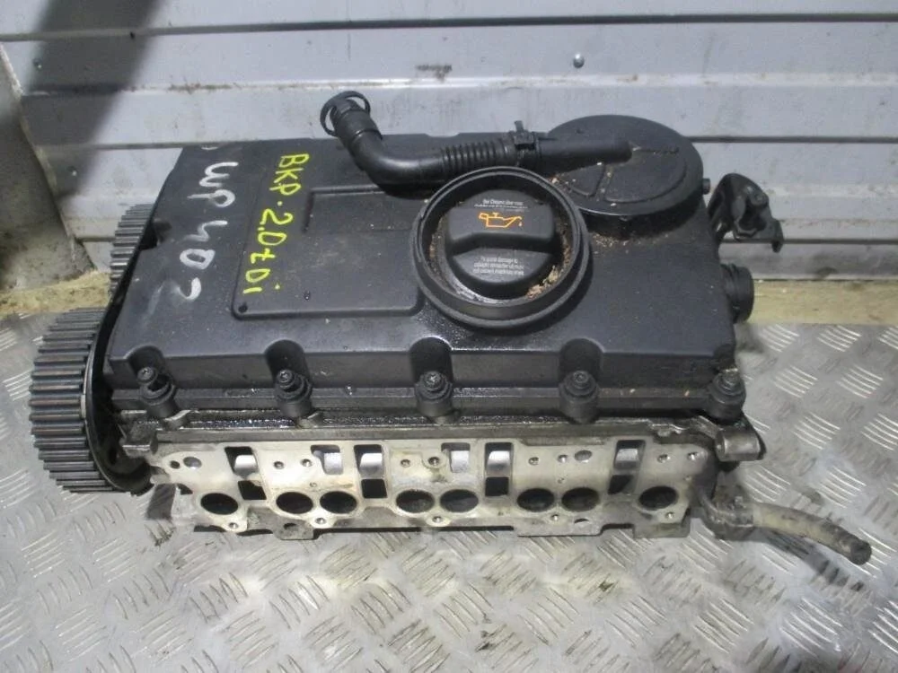 Головка блока BKP 2.0 TDI 03G103373A, 03G103264HX, 03G103351B  для VW Passat B6 2005-2010