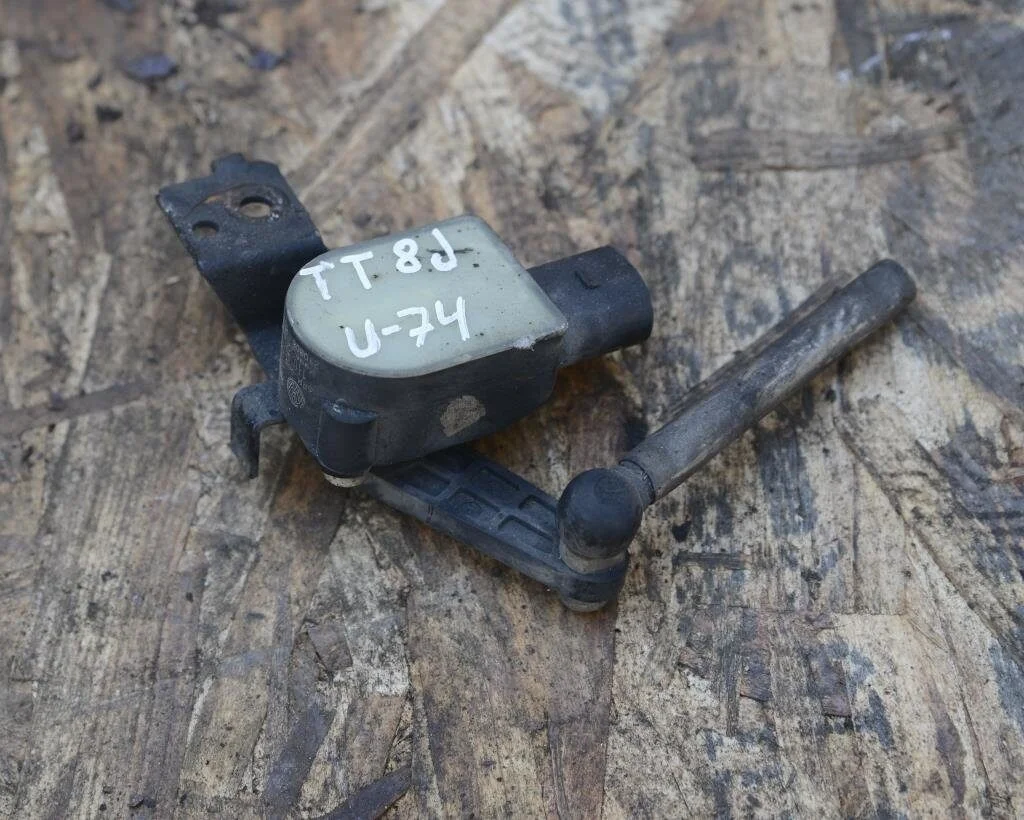 Датчик дорожного просвета 1T0907503, 8J0941310A для VW Passat B6 2005-2010