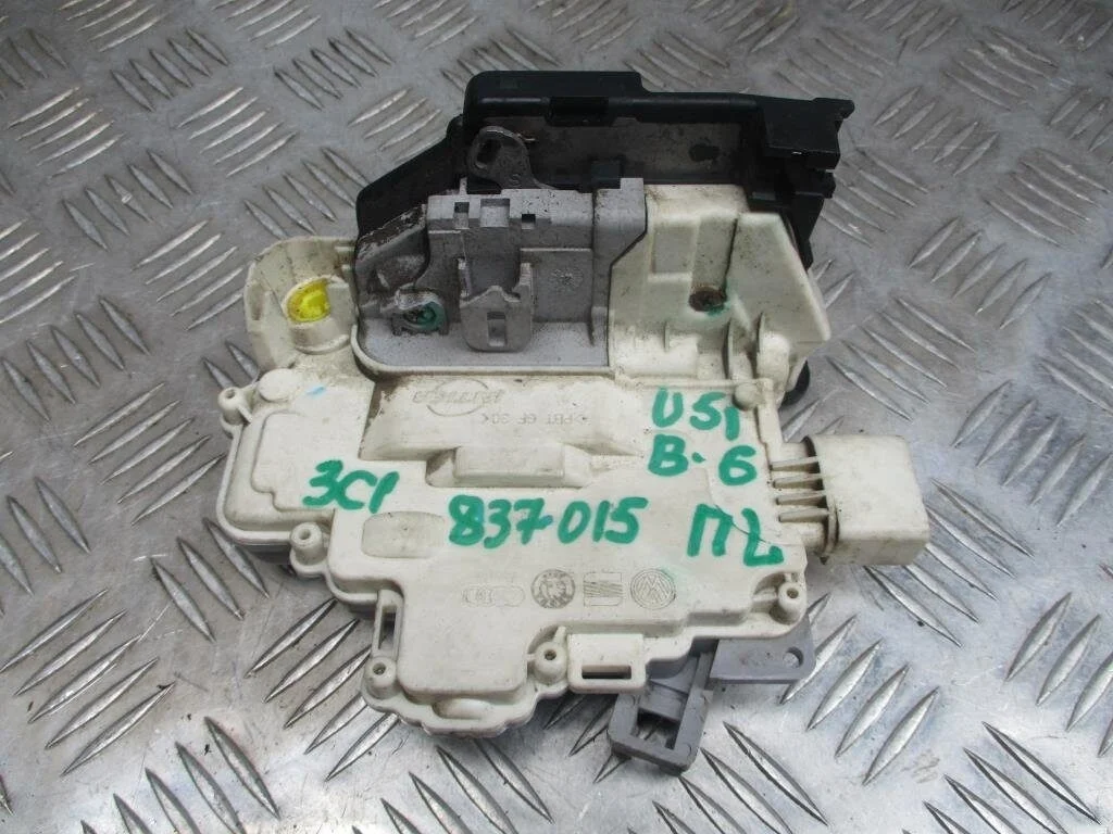 Замок передней левой двери 3C1837015A для VW Passat B6 2005-2010