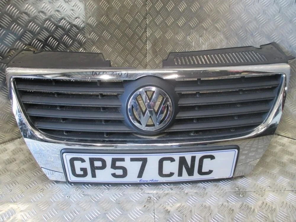 Решетка радиатора 3C0853651, 3C0853651B для VW Passat B6 2005-2010