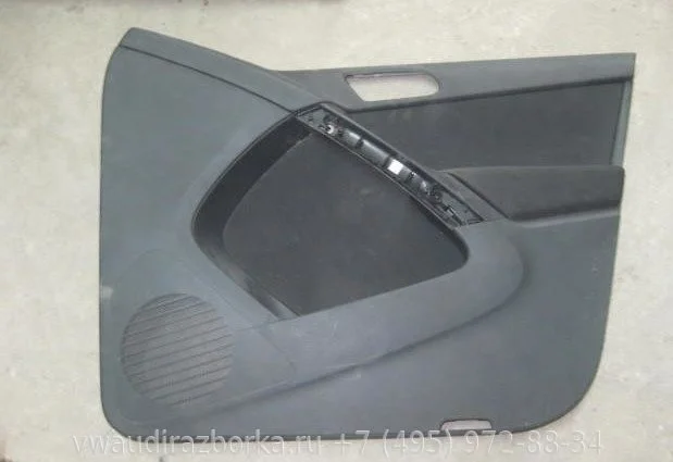 Обшивка передней правой двери Volkswagen Tiguan