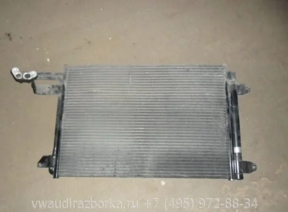 Радиатор кондиционера Volkswagen Golf 5
