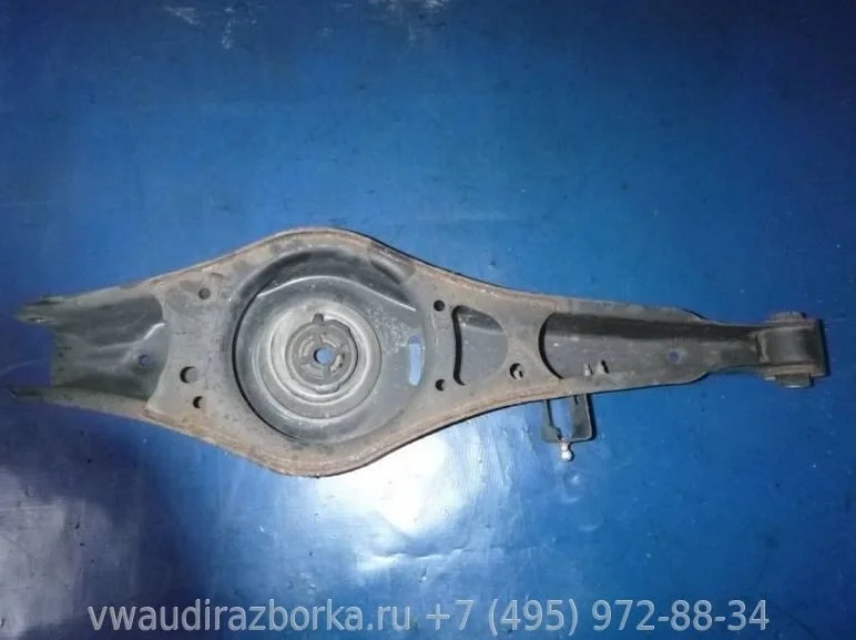 Рычаг задний нижний левый Volkswagen Golf 5