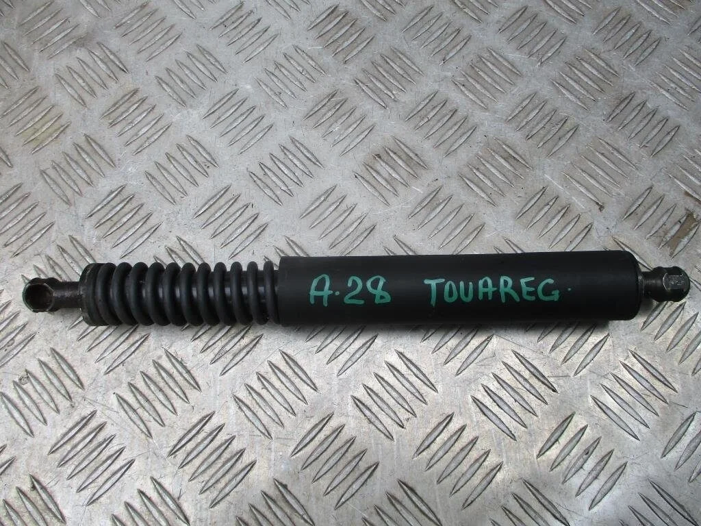 Амортизатор двери багажника 7L6827550C Volkswagen Touareg 2002-2010