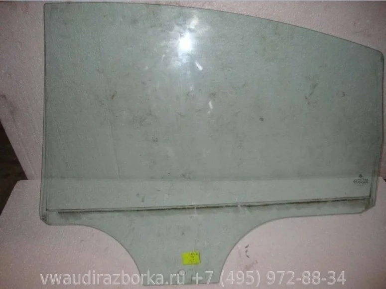 Стекло задней правой двери Volkswagen Passat B5+