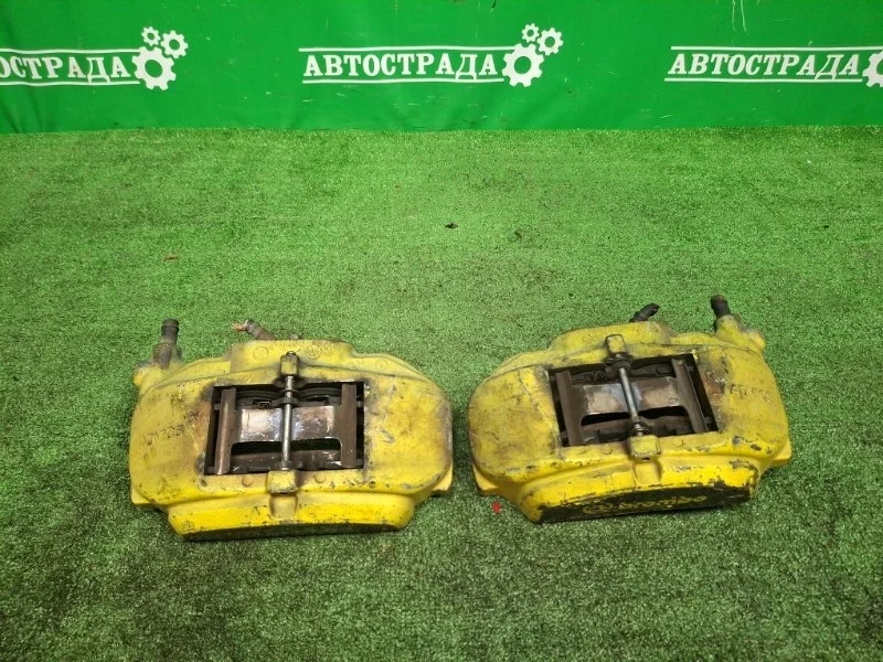 Суппорта Lexus IS GS 2005-2020 4775022460, передняя