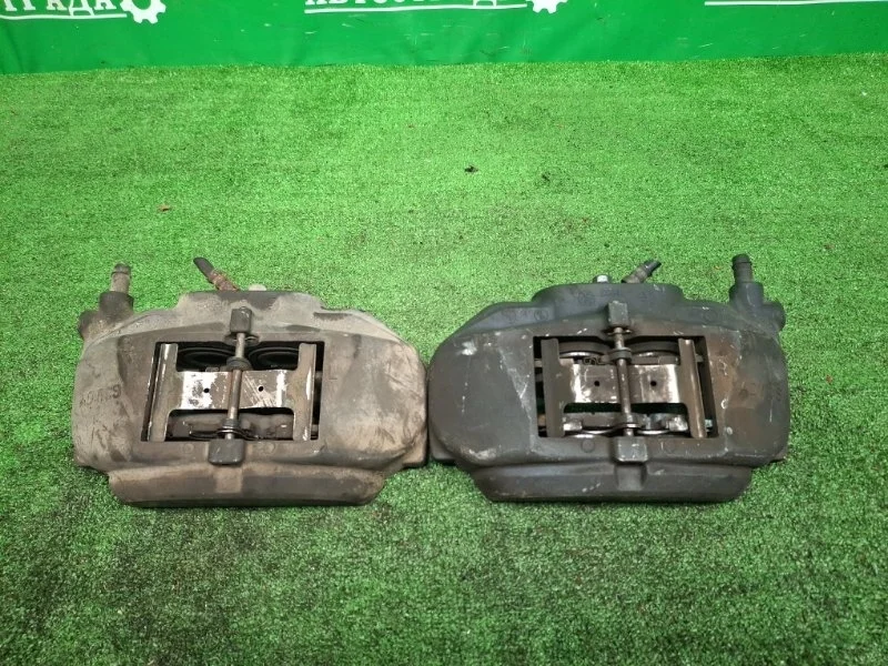 Суппорта Lexus IS GS 2005-2020 4775022460, передняя