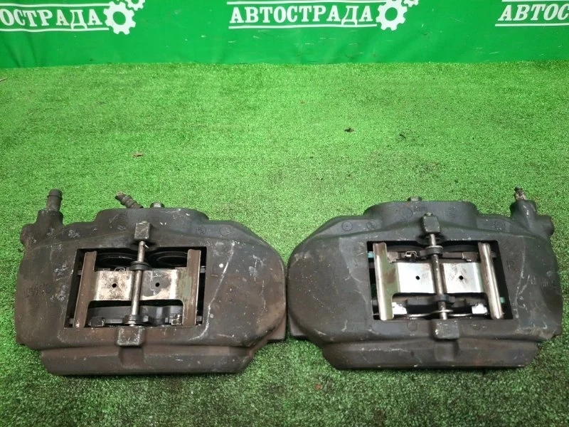 Суппорта Lexus IS GS 2005-2020 4775022460, передняя