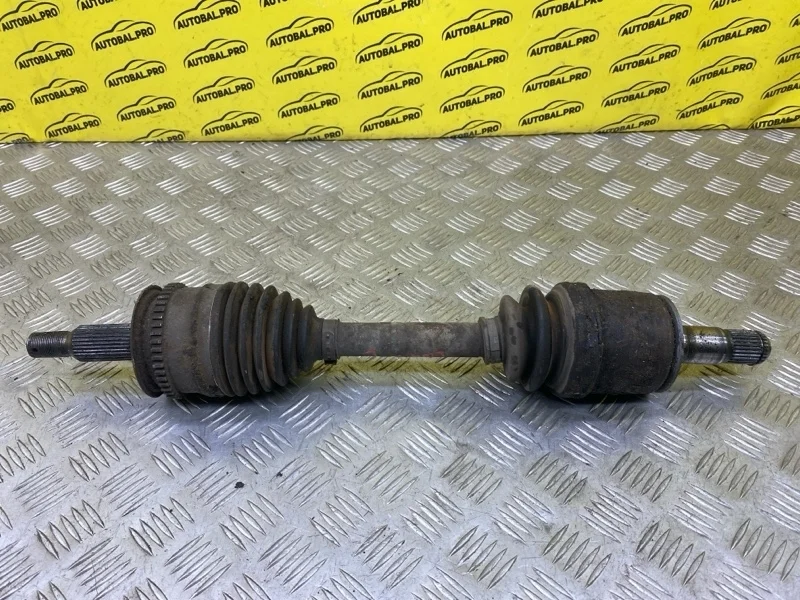 Полуось передняя левая (приводной вал, ШРУС) Mitsubishi L200 (2006-2015) 2008 3815A307 ПИКАП 2.5 D 4D56