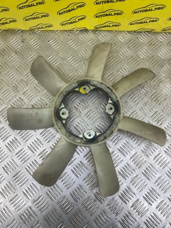 Крыльчатка вискомуфты Nissan Navara (D40) 2004-2015 2010 21060EB300 ПИКАП 2.5 D YD25DDTI