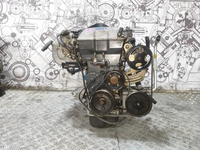 Двигатель Mazda MPV FS1R02300A LW FS
