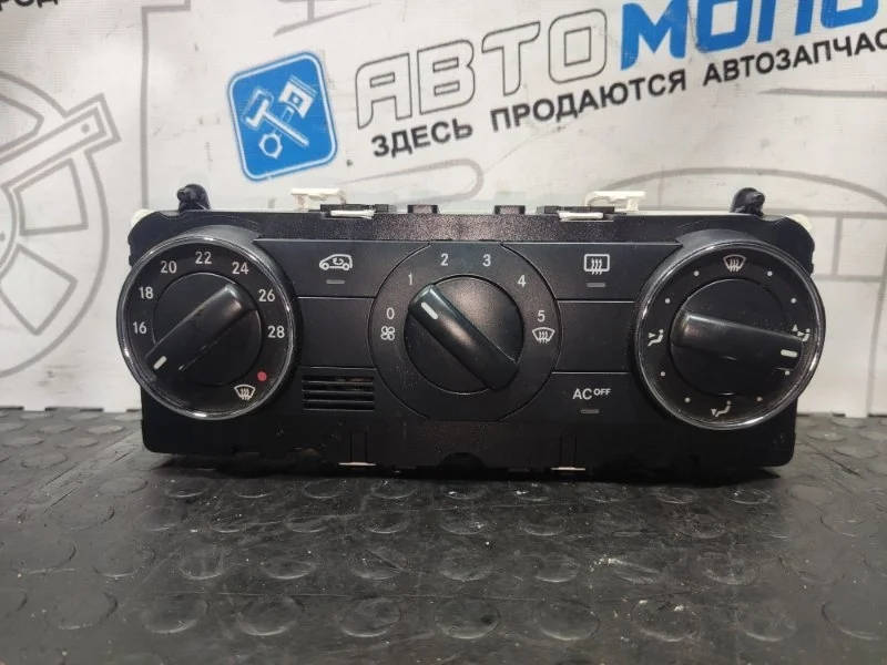 Блок управления климат-контролем Mercedes-Benz B-Class A1698300585 W245 266940 266.940 M266