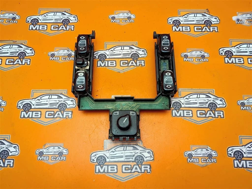 Блок кнопок стеклоподъемников Mercedes-Benz