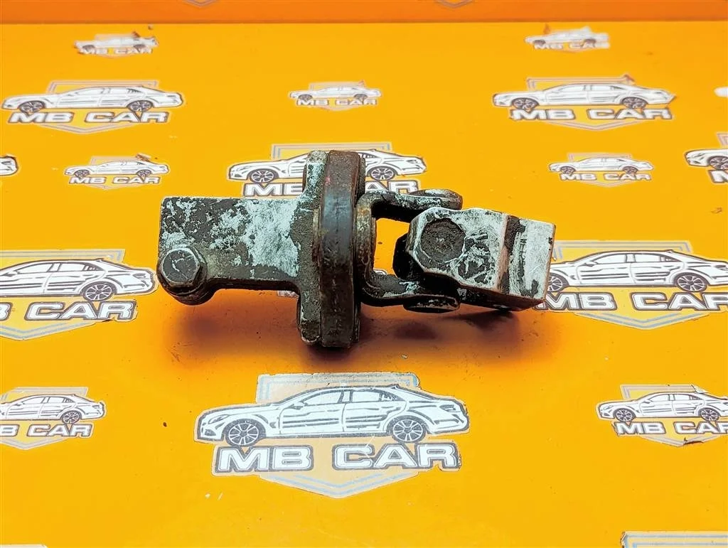 Кардан рулевого вала Mercedes-Benz