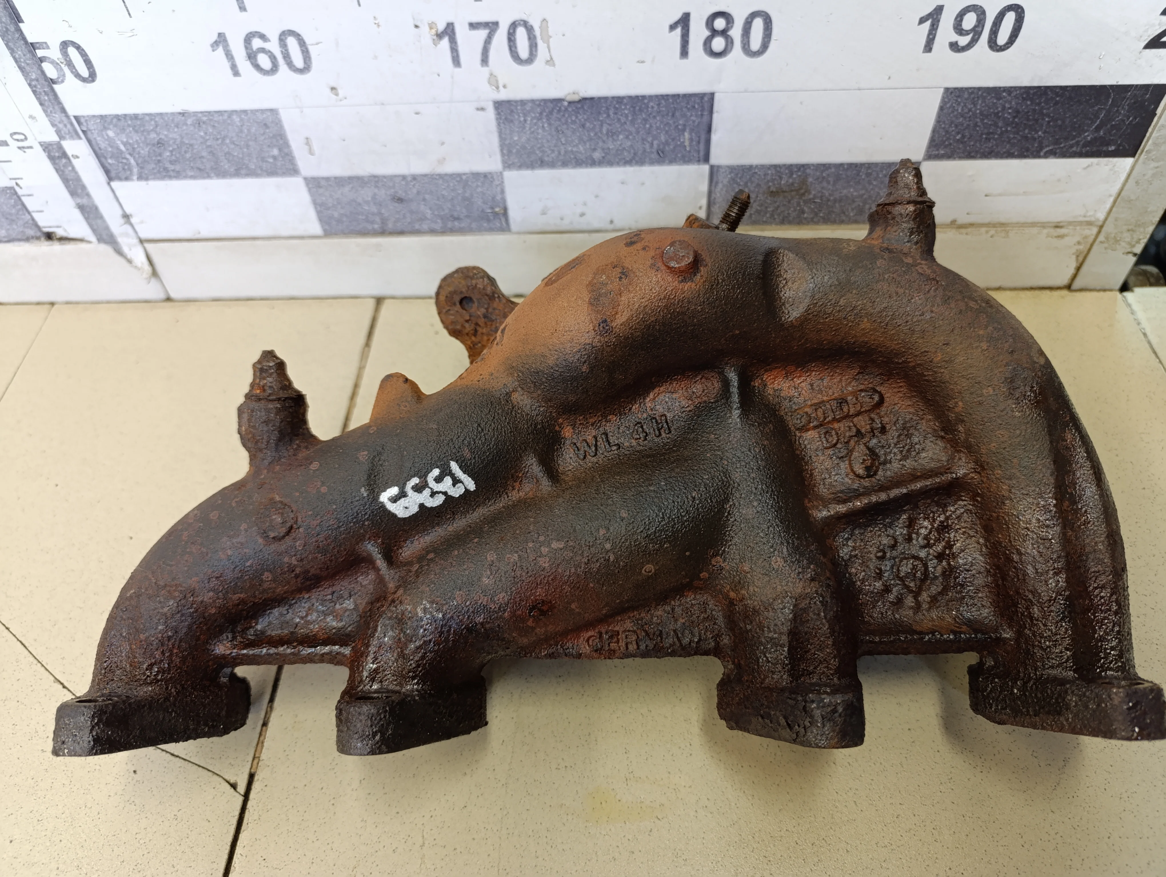 Коллектор выпускной Touran 2003-2010