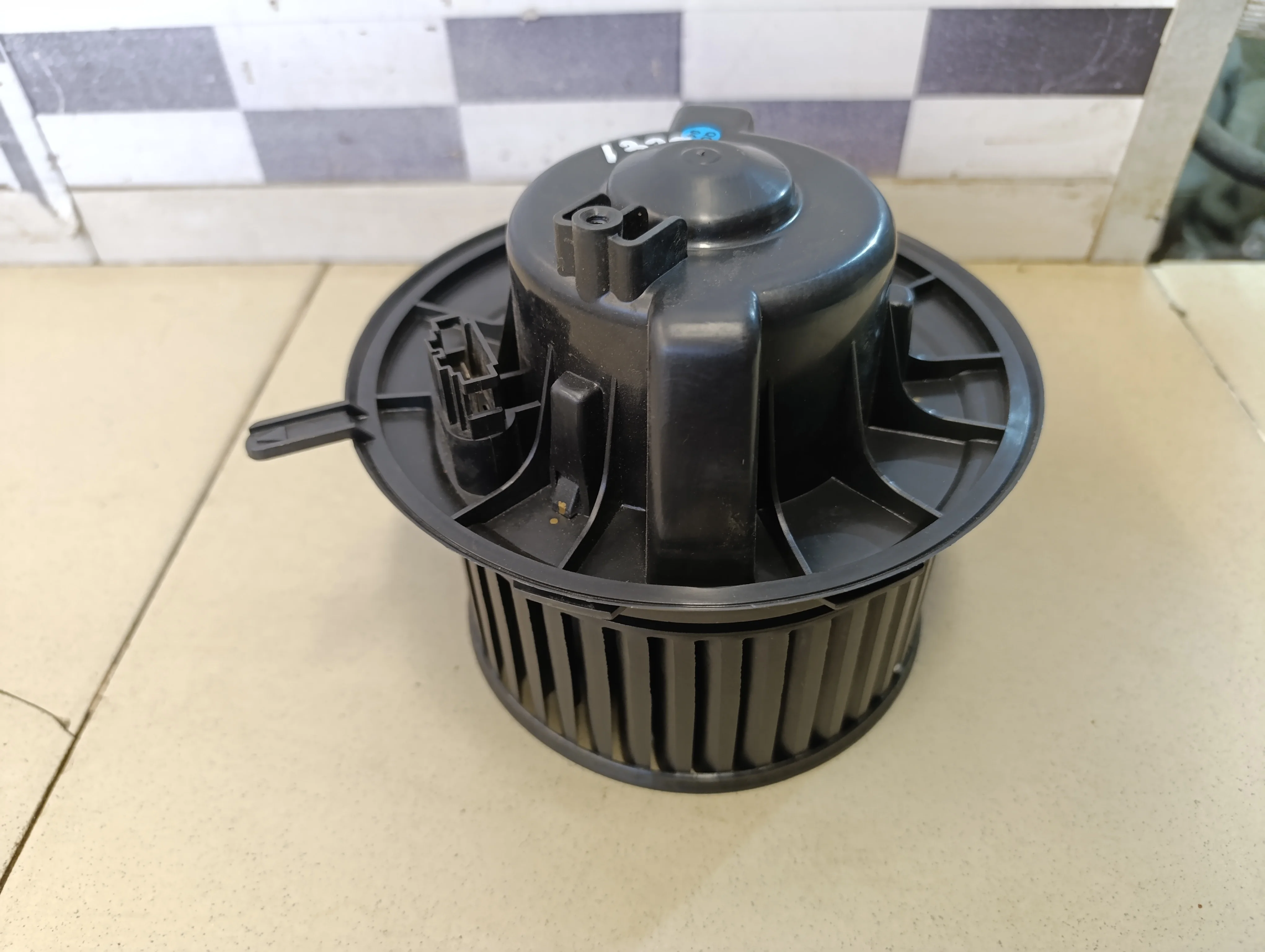 Моторчик отопителя Passat [B6] 2005-2010