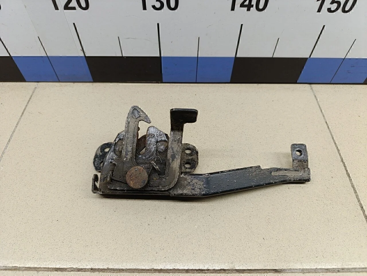 Замок капота Elantra 2000-2005