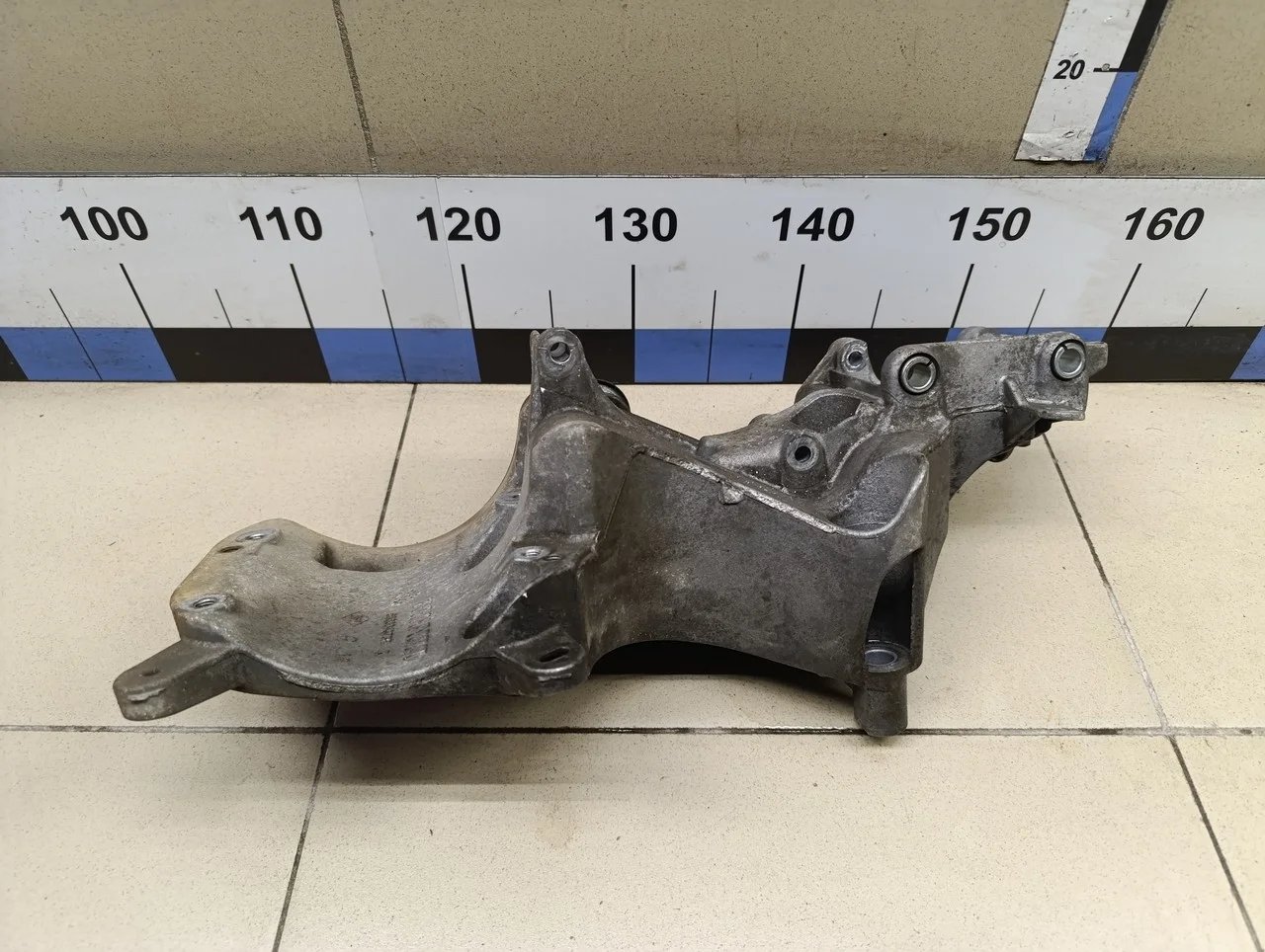 Кронштейн генератора Almera (G15) 2013>