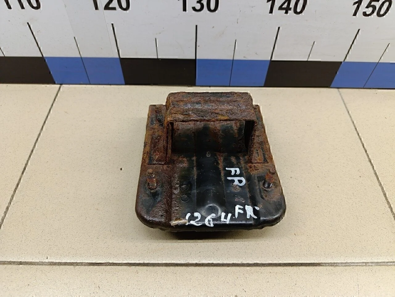 Кронштейн усилителя переднего бампера правый Lacetti 2003-2013