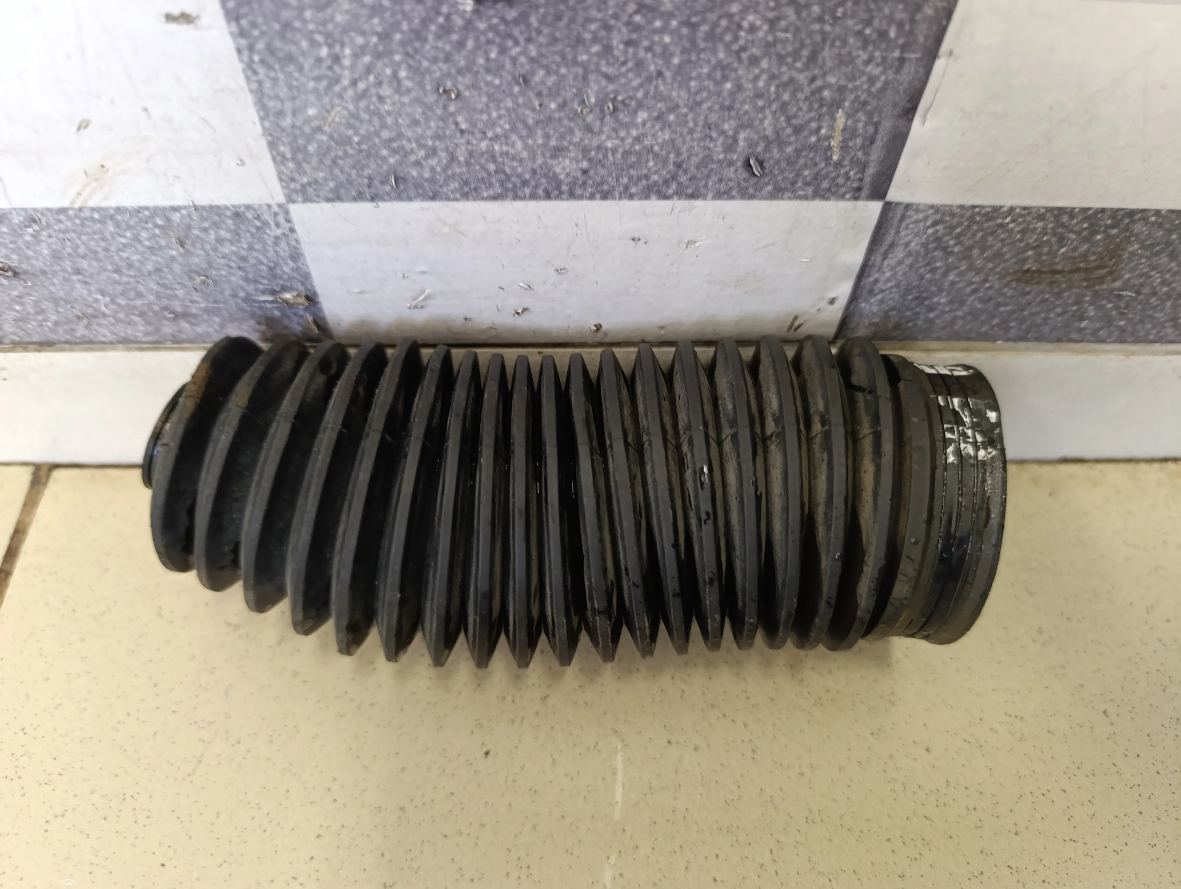 Пыльник рулевой рейки Octavia (A5 1Z-) 2004-2013