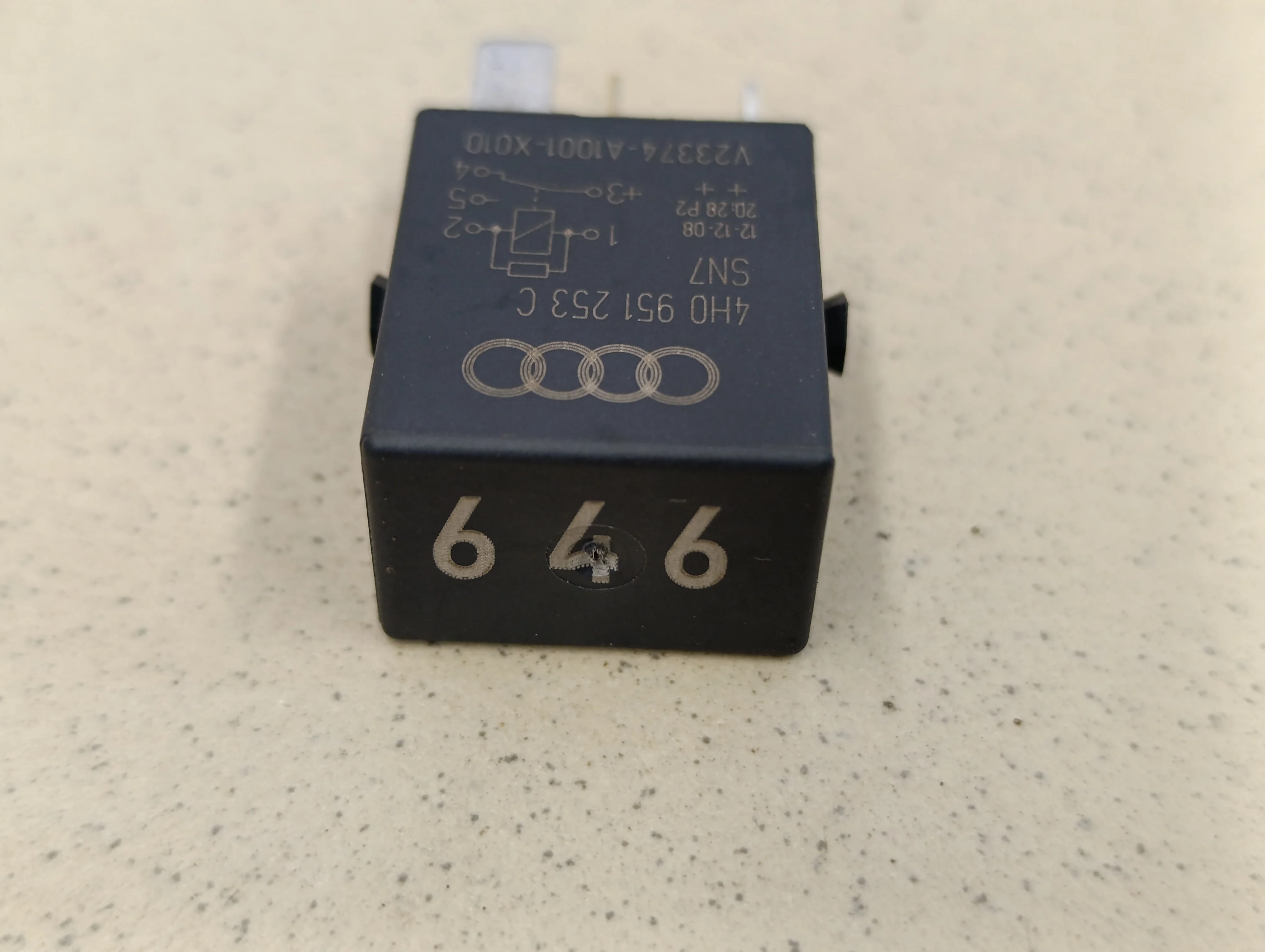 Реле Fabia 1999-2006