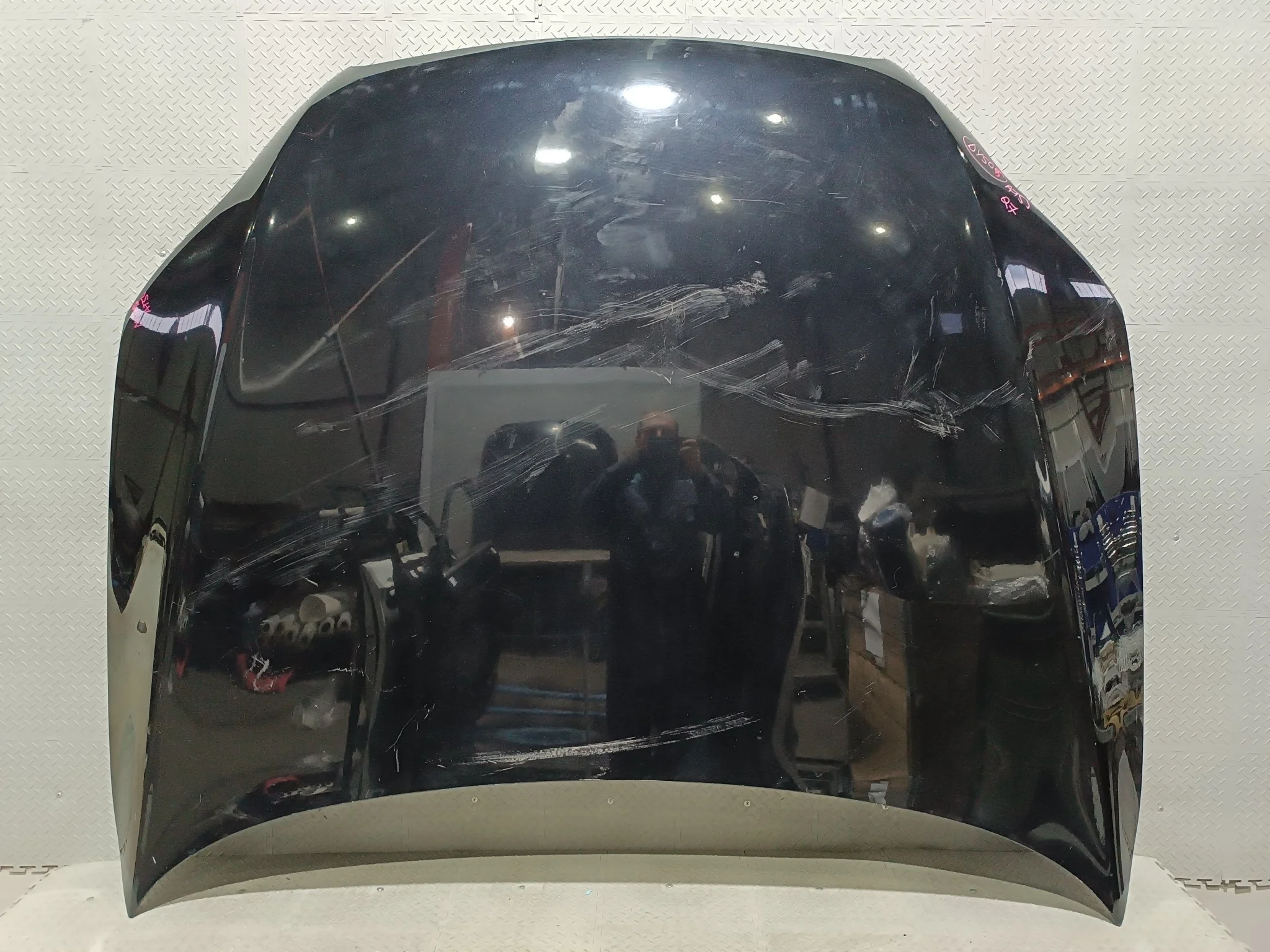 КАПОТ AUDI Q7 4L0823029A черный DY505