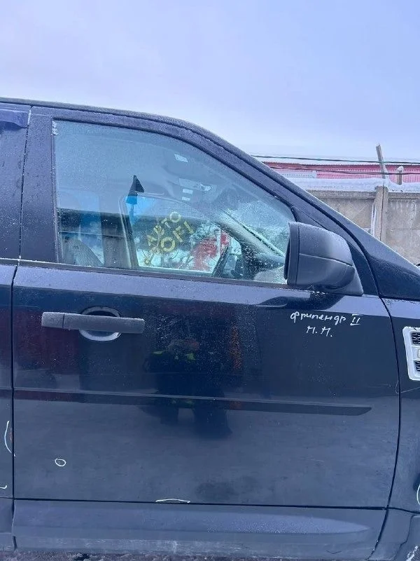 Дверь передняя правая Land Rover Freelander 2